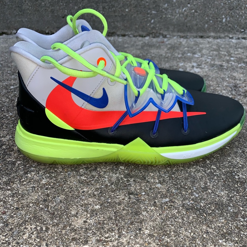 Closet Clear Out! Nike Rokit x Kyrie 5 GS All Star